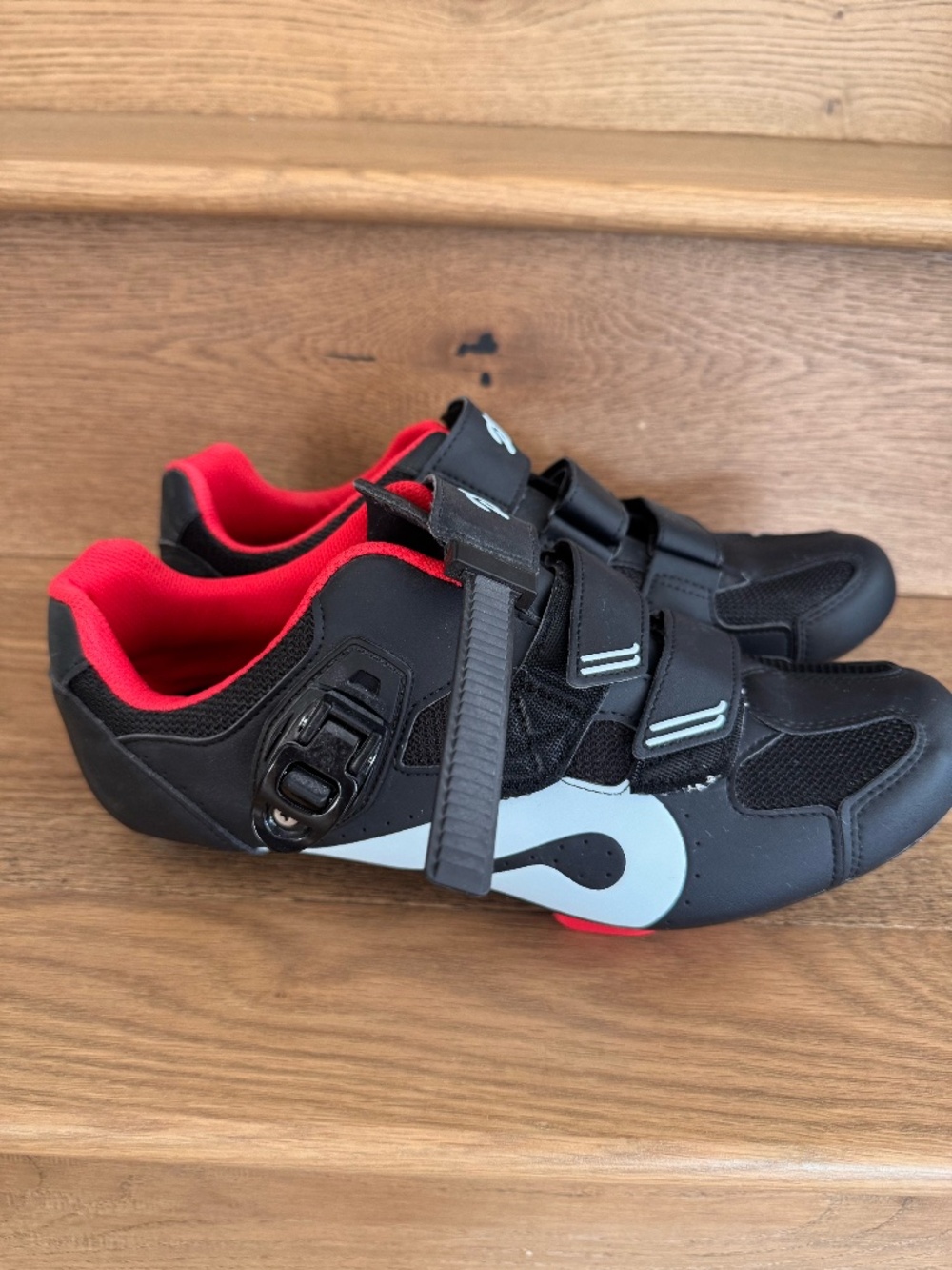 Peloton Cycling Shoes - Men's 10.5 (44)